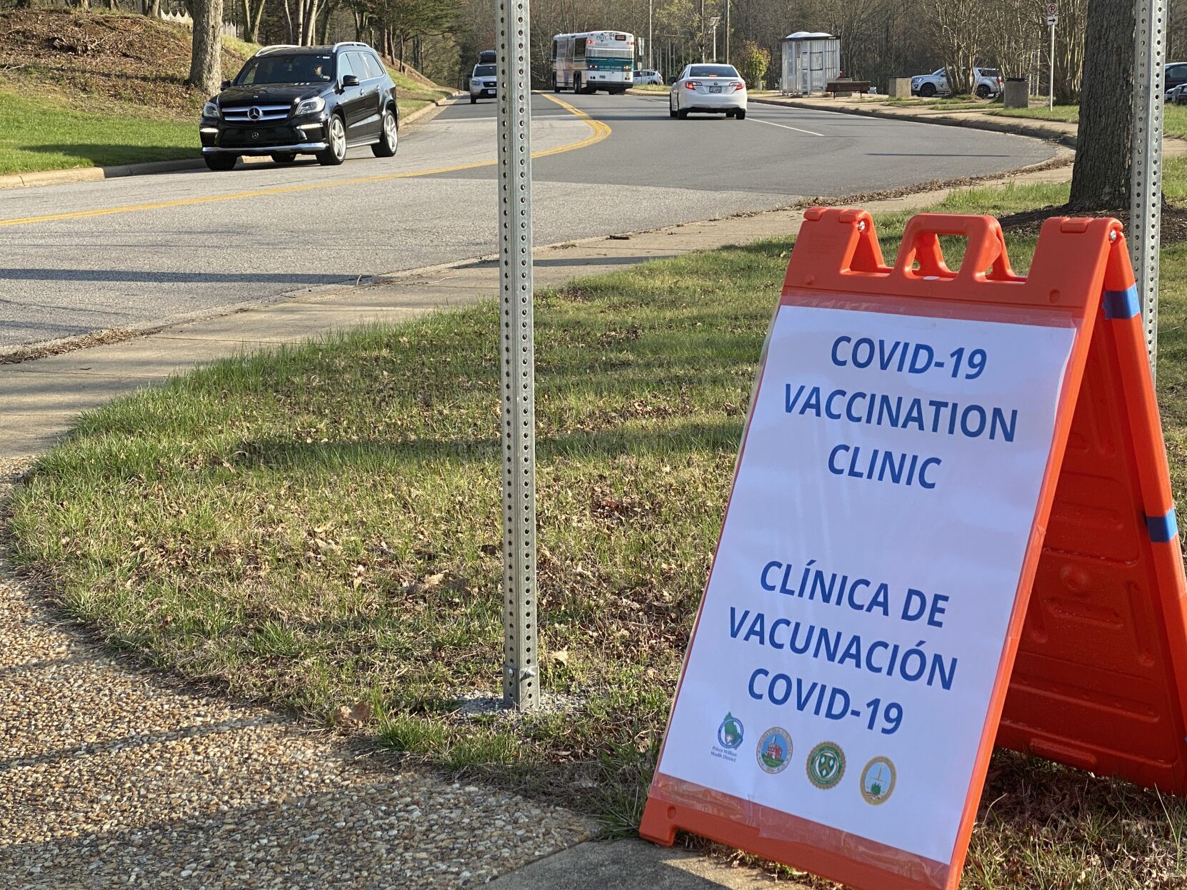 Photo_News_MobileVaccineClinic_sign.JPG